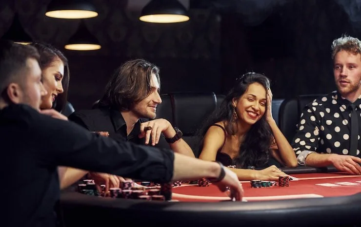 pkr335 Live Poker Action